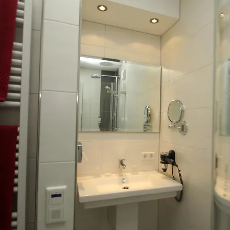 高德斯特德特餐厅-酒店 酒店