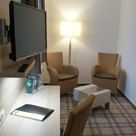 Hotel-restaurant Goldenstedt ホテル デルメンホルスト