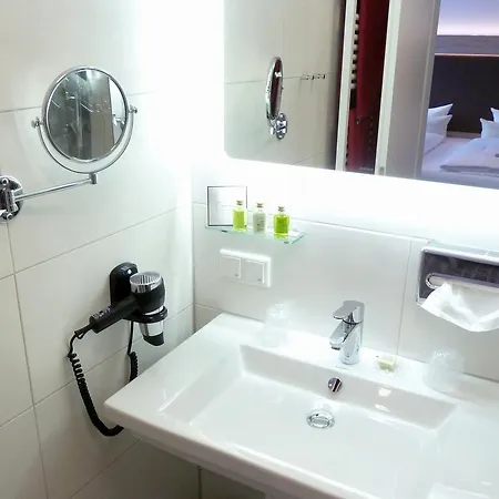 ホテル Hotel-restaurant Goldenstedt