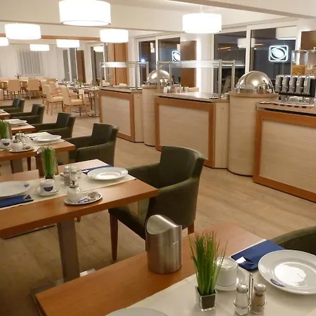 Hotel-restaurant Goldenstedt ホテル