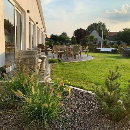 酒店 高德斯特德特餐厅-酒店 德尔门霍斯特